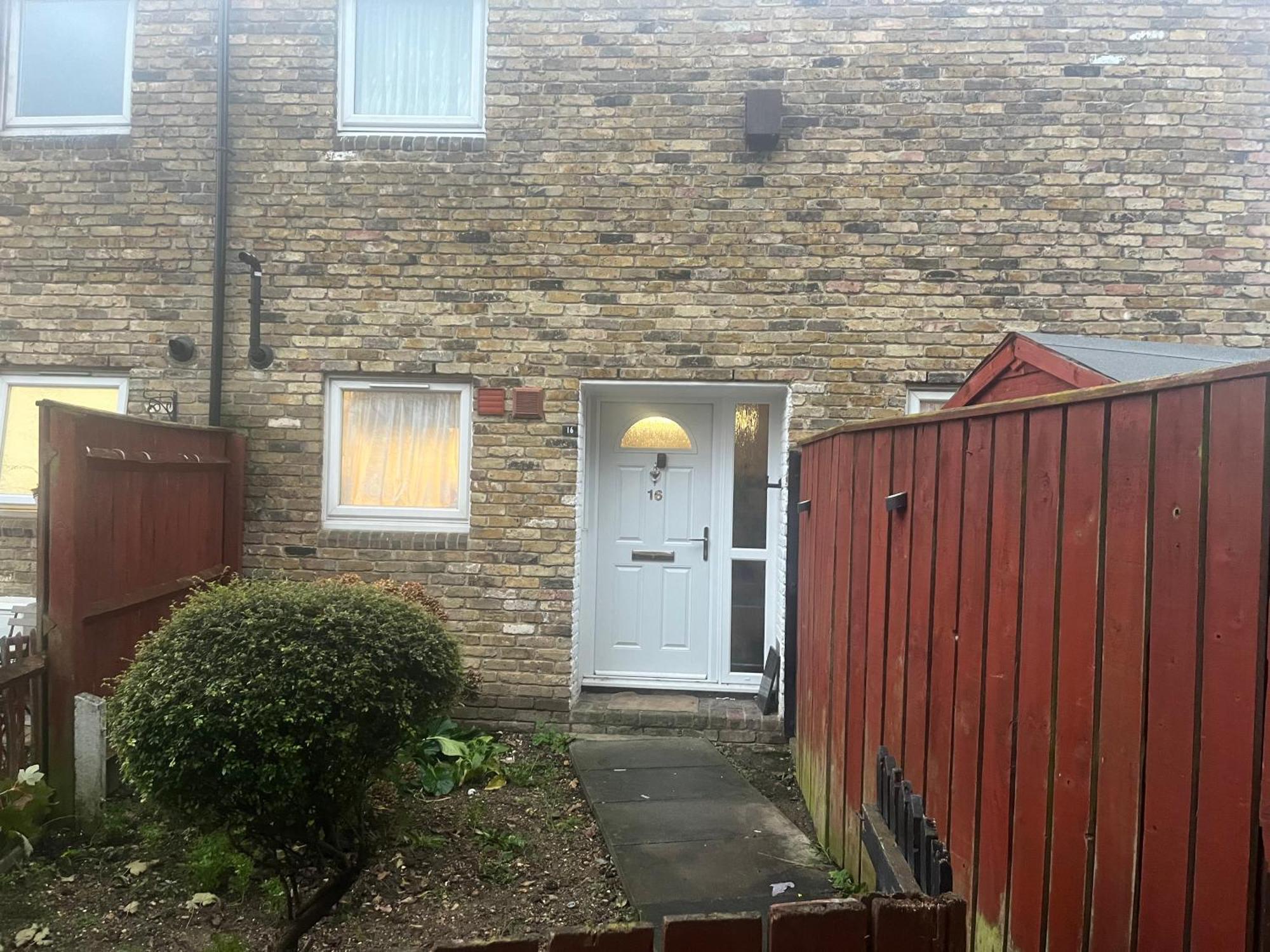 Queenomega'S Home Stay لندن المظهر الخارجي الصورة